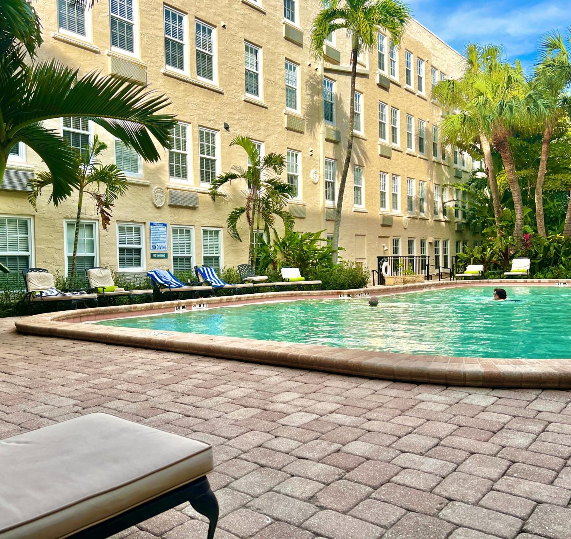 Renovated Studio In The Heart Of Palm Beach - Free Parking, Security Box Ngoại thất bức ảnh