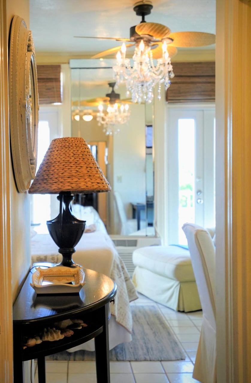 Renovated Studio In The Heart Of Palm Beach - Free Parking, Security Box Ngoại thất bức ảnh